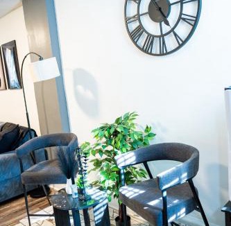 Reading Apartment | The Cozy Grey Haven Home - 1st floor