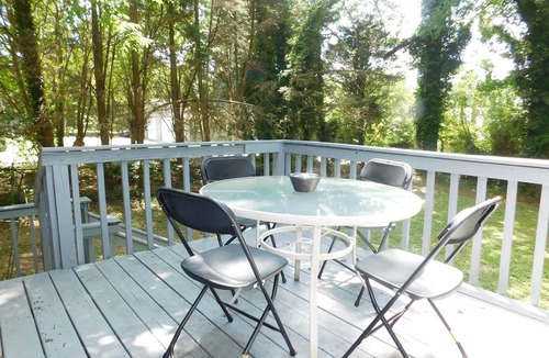 Forest Park House | The Flight. 5 Bedroom Near Airport