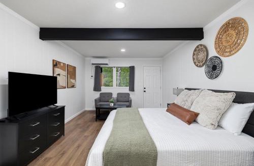 Indian Point Apartment | The Lofts on Indian Point - Near Silver Dollar City