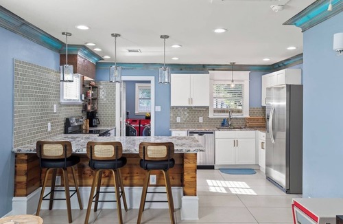 Government Hill House | The Stafford Cottage-Close to The Pearl & Downtown