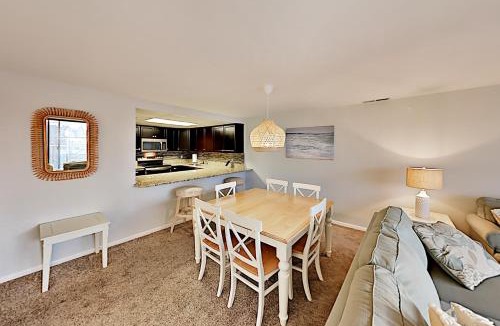 North Ocean City Apartment | The Waves Condo Unit 106