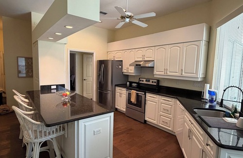 Golden Beach House | TOP Rated Premium Costal Family Retreat with Heated Pool & Private Golden Beach