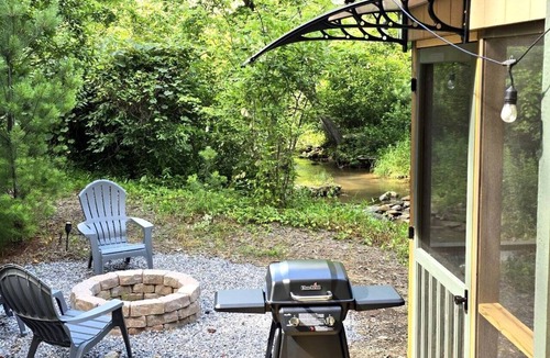 Purlear Cabin | Tranquil Creekside Tiny House in the Appalachian Mountains, Perfect for a Weekend to Disconnect