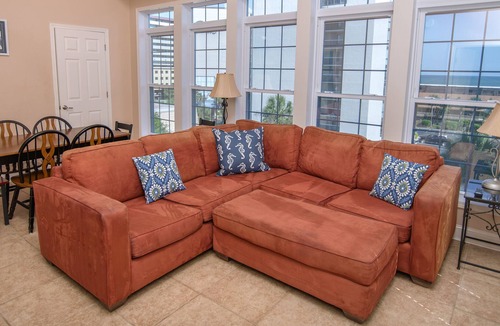 Myrtle Beach Villa | Tuscan Ocean Vista D - 1/2 Block to Beach, close to shopping and area attractions
