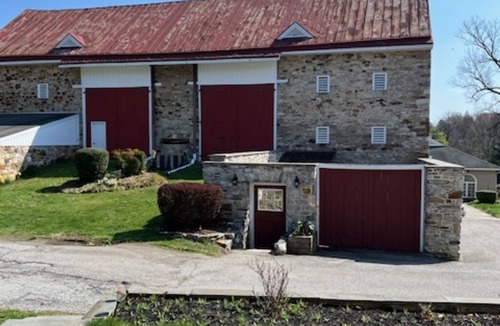Wayne Apartment | Valley Forge Historic Barn Apartment