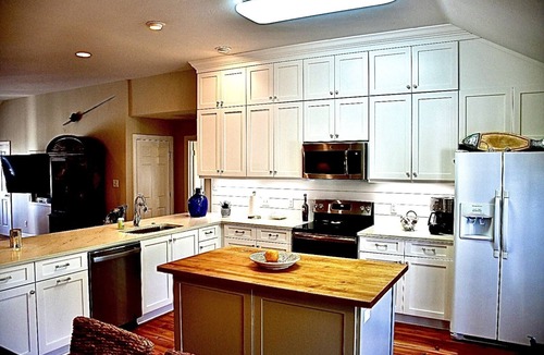 Edisto Island House | Walk 600' to Beach, Slp 10, Wi-Fi, Tidal Cr, perfect for family