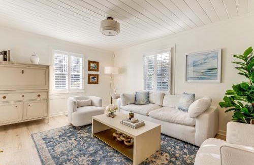 Roswell House | Walk Downtown & Canton Street: Roswell Retreat!