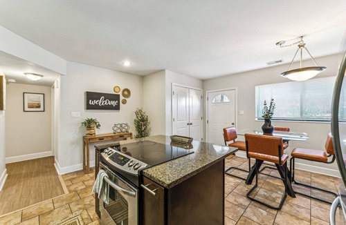 Quality Hill Condo | Walk to Main Street: Kansas City Vacation Rental!