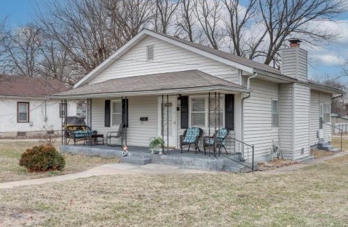Nevada House | Walkable & Updated Nevada Home: Family Friendly!