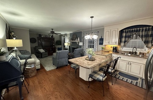 Tigerville House | Walking Bear Retreat near North Greenville University in a quiet country retreat