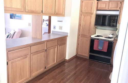 Six Mile House | Water Front Cabin with Excellent Lake View in Six Mile! near Clemson