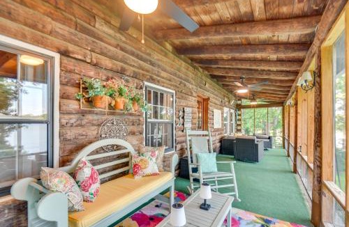 Eatonton House | Waterfront Cabin on Lake Sinclair w/Private Dock!