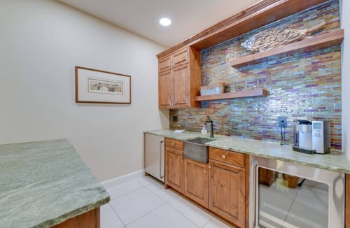 Sherrills Ford House | Waterfront w/Dock | Boat | Kayaks | Gym | Pets OK
