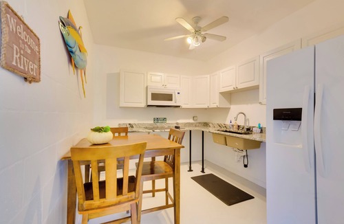 Weeki Wachee Gardens House | Weeki Wachee River Home on Main River!