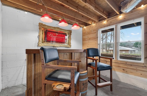 Eatonton House | Welcome to On Pointe: 4 bedrooms, Sleeps 10, Kayaks, Hot tub, Game room + MORE!