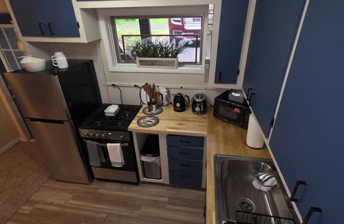 Ridgeway Apartment | Whaler's Cove, pleasant 1-bedroom/1 bath apt. in Kenai perfect for your getaway.