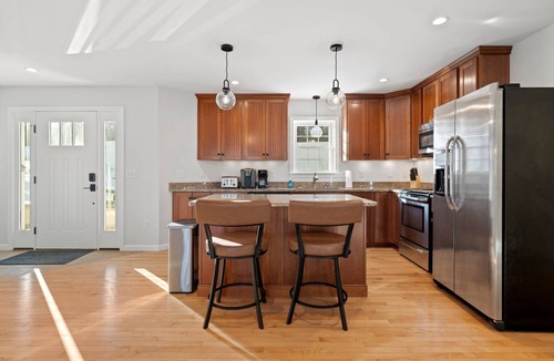 Lochmere House | Winnisquam Landing | Lakefront | Water Views | A/C