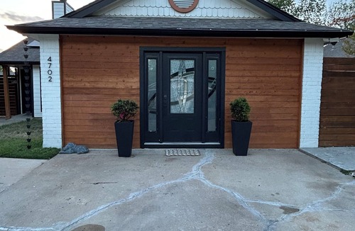 McKinney Apartment | Wonderful studio with AC in vibrant Austin neighborhood