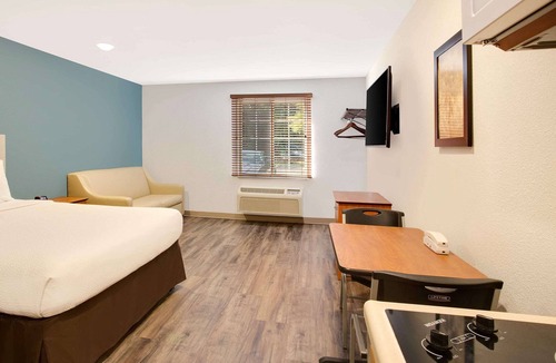 Shelby Hotel | WoodSpring Suites Charlotte Shelby