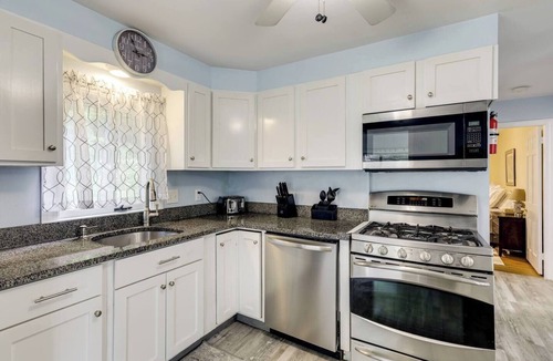 Forest Grove House | Worcester Home on Indian Lake w/Shared Boat Dock!