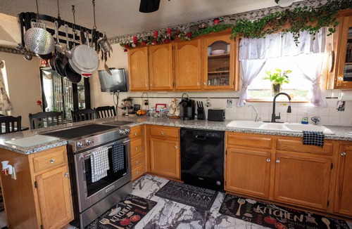 South Kansas City House | World Cup HQ, 4 Miles to Arrowhead, ADA Home
