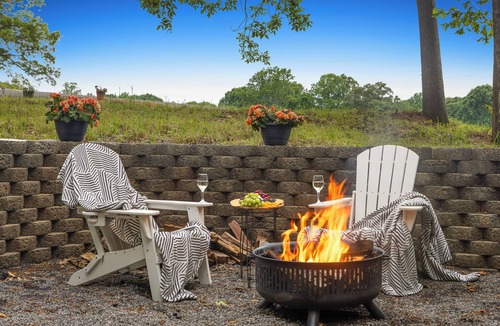 Troutman House | Zootastic Getaway | Private Zoo Access + Nature Retreat