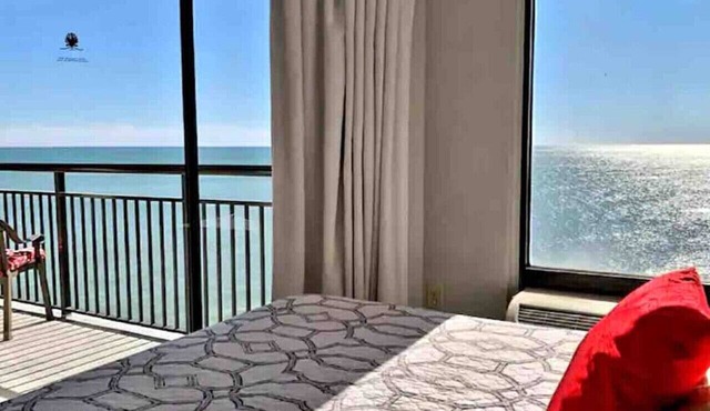 1510 Pearl on the Beach. Pet Friendly. Oceanfront.