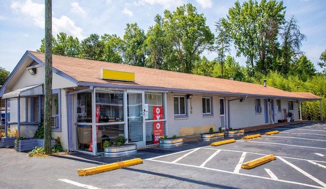 2 Full Bed|Smk|Kernersville NC