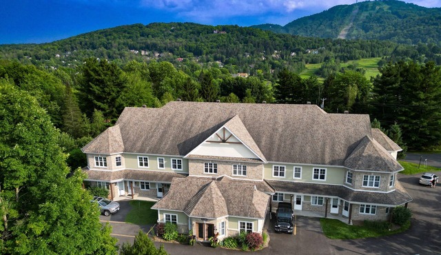 201 Champlain Bromont Apartment with CITQ Mountain View # 248253 in Bromont