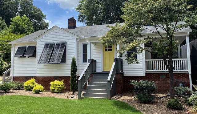 2BR/1BA Sunny Bungalow 2Mi to Downtown Gvl