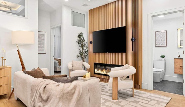 4BR/4BA | Parking + Chef’s Kitchen | Near BU/BC