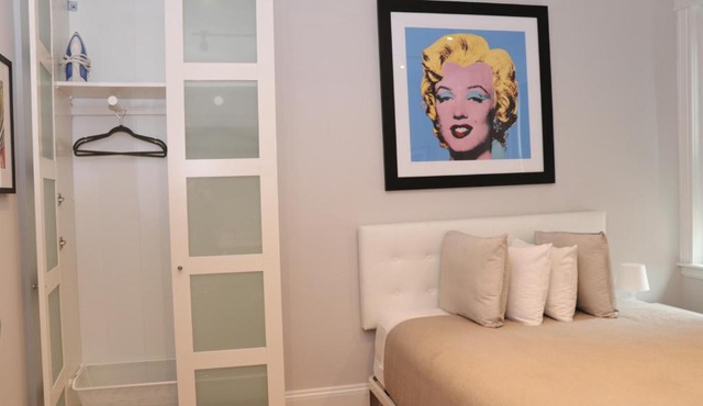 A Stylish Stay w/a Queen Bed, Heated Floors. #31