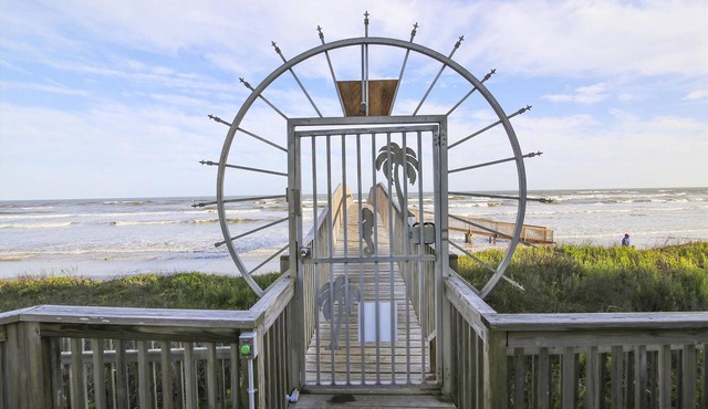 Abundant Relaxation by Ryson Vacation Rentals