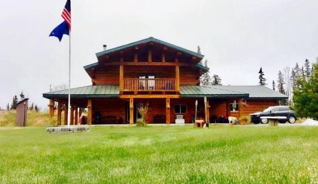 Alaska Eagle’s Nest Cabin - Wyoming Log Home