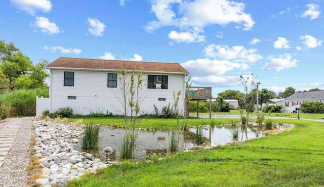Amazing home near beach, shopping & Ocean City - dog-friendly, central AC & W/D