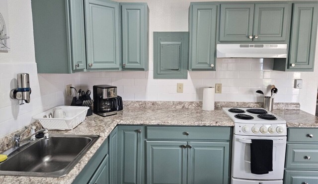 Apartment Close to Hospital and UAA