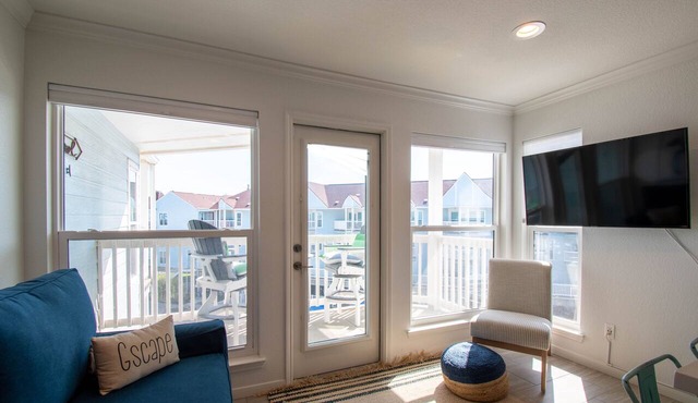 Beach Condo Freshly Renovated- Gorgeous views- cross the dune to beach (2307)
