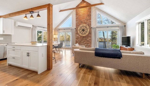 Beautiful Golf Course Home in Eastman