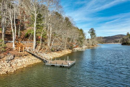 Boat Dock + Fire Pit! Woodsy Lake Glenville Cabin