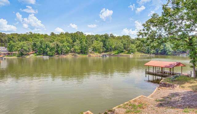 Boat, Fish & Relax: 5 Steps to Lake Secession!