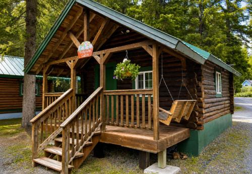 Box Canyon Cabins