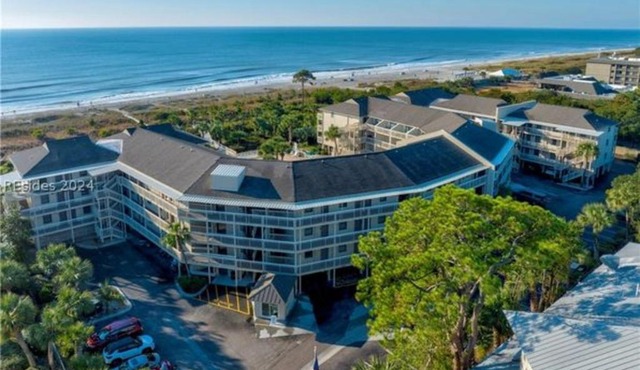 Breakers 328 Oceanfront Hilton Head Condo Direct Beach Access - Vacation Rental HHI LLC