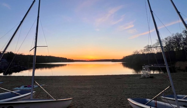 Charming Stay Near Coventry Lake & UConn