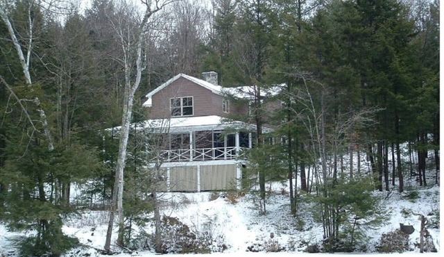 Comfortable Cabin On Pond Near Ski Areas Sunapee And Ragged, Golf 5 minutes away