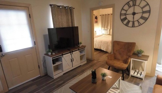 Comfortable, convenient, close to downtown area II