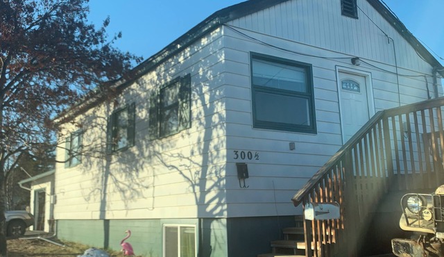 Comfortable Government Hill Home Near JBER & Anchorage Hospitals