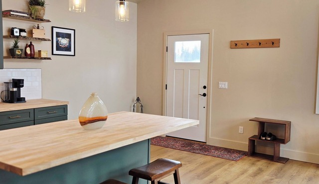 Cozy 2-bedroom home, close to the Anchor River