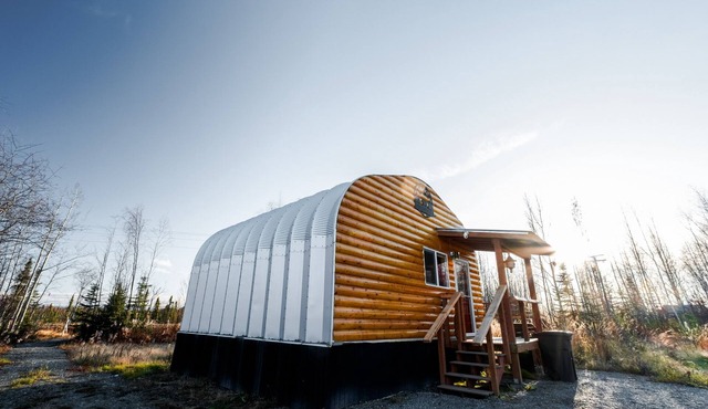 Cozy Big Lake Cabin + Private Spa House, Hot Tub & Sauna