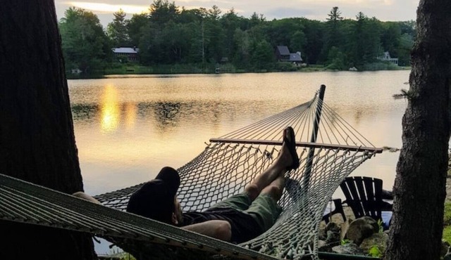 Cozy Cottage-Sunset On The Lake