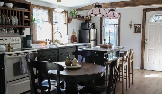 Cozy Rural Campobello Cottage (2B/2B)